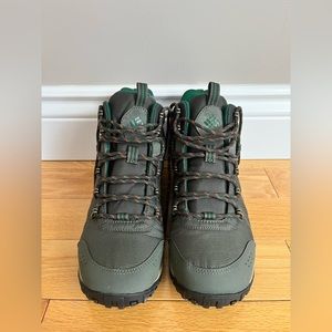 Columbia Hiking Boots - Unisex